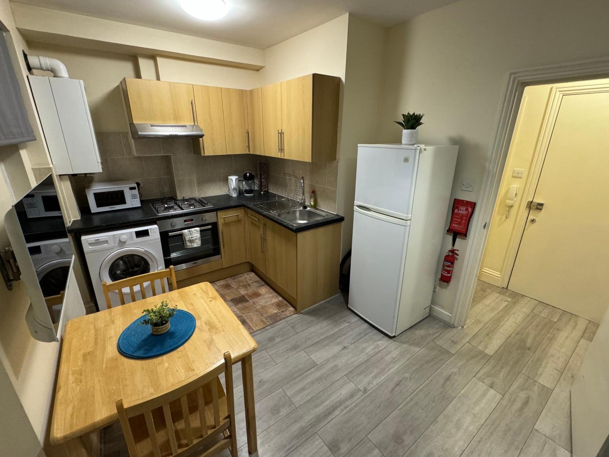 Lovely Flat In Camden Town Londra Esterno foto