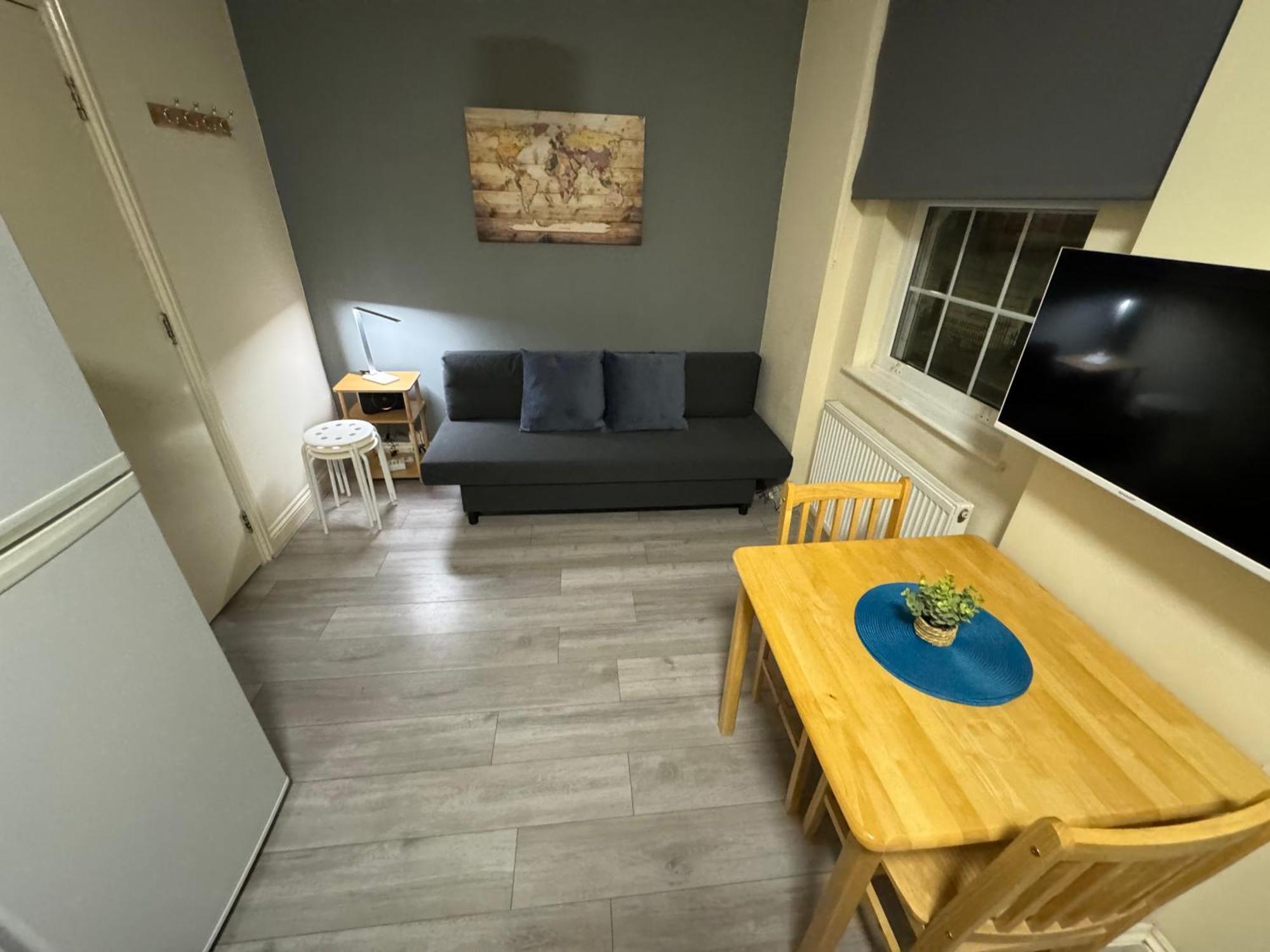 Lovely Flat In Camden Town Londra Esterno foto
